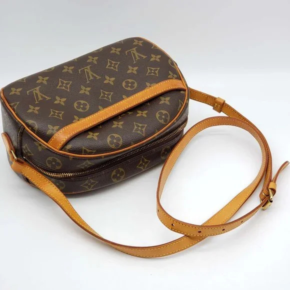 100% Authentic Louis Vuitton Monogram Crossbody Bag - Picture 3 of 16